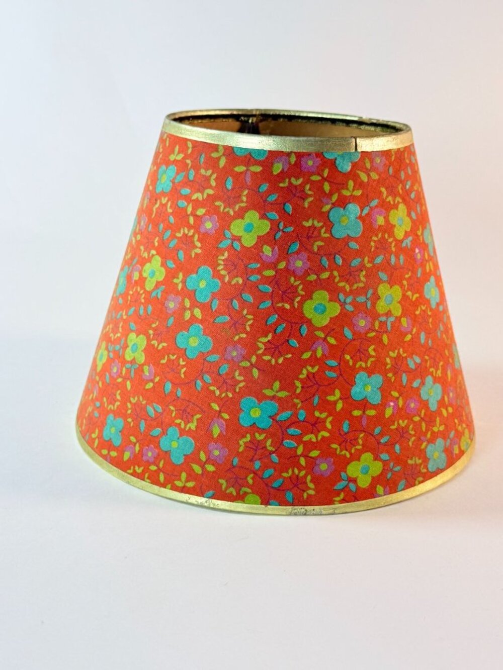Vintage 1970's Floral Table Top Clip On Lamp Shade W/Gold Trim Red Multi Color
